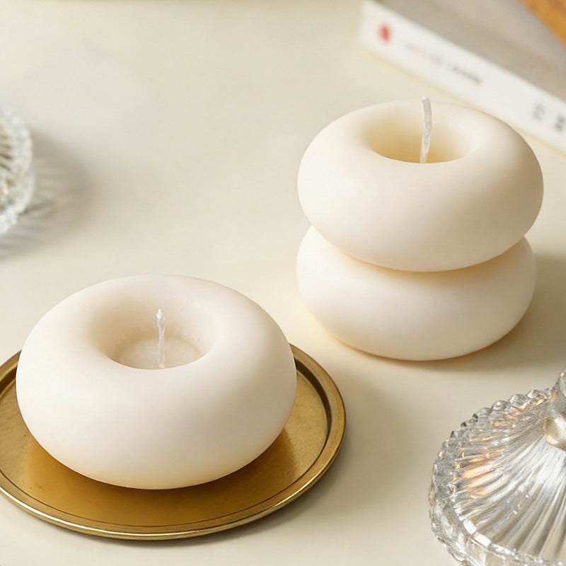 White Donut Shaped Scented Candle • INS Style